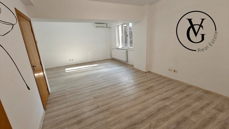 Universitate, Victoriei, Regina Elisabeta, garsoniera.