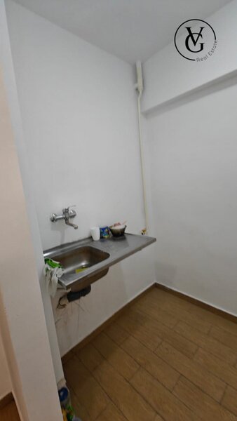 Universitate, Victoriei, Regina Elisabeta, garsoniera.